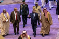 رئيس جمهورية القمر المتحدة يصل الرياض