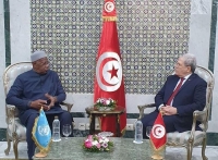 المبعوث الأممي خلال لقاء جمعه مع وزير خارجية تونس عثمان الجرندي - اليوم