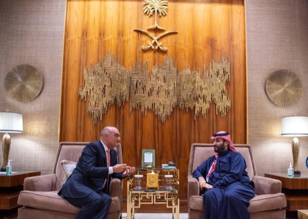 ولي العهد يستعرض العلاقات الأخوية مع رئيس الوزراء الأردني