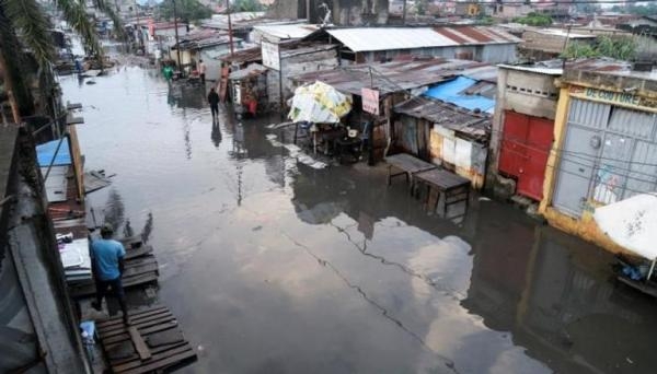 فيضانات وانهيارات بالكونغو تودي بحياة 50 شخصا