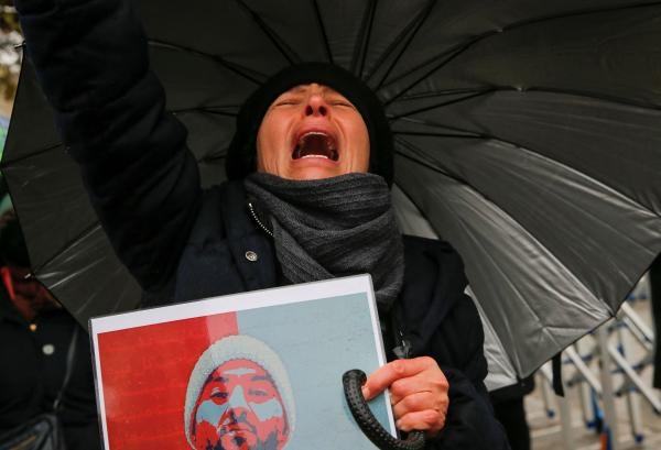 مشاركة بوقفة احتجاجية ضد نظام ملالي إيران في إسطنبول - رويترز
