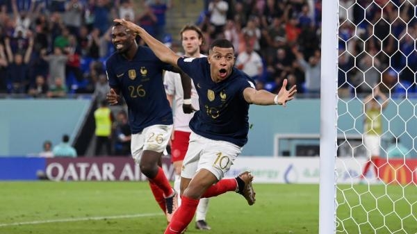 رقم دفاعي سلبي يطارد فرنسا قبل مواجهة المغرب في كأس العالم