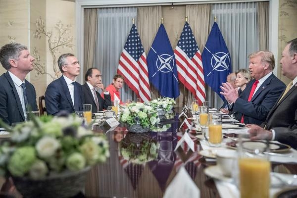  ترامب انتقد الحلفاء الأوروبيين لعدم إسهامهم بما يكفي في الإنفاق الدفاعي المشترك - مشاع إبداعي