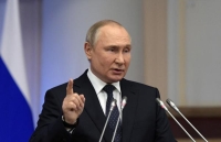 خلال أيام.. بوتين يعلن الرد على وضع سقف لسعر النفط الروسي