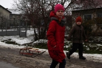 سكان كييف استعدوا لموسم العطلات رغم القصف الروسي - رويترز