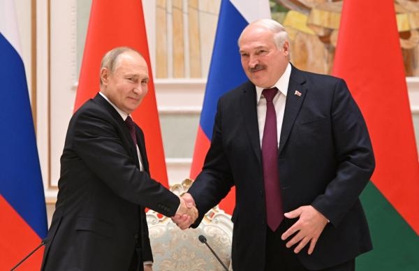 «واشنطن بوست»: روسيا قد تهاجم أوكرانيا من بيلاروسيا