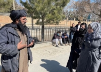 تقييد طالبان تعليم الإناث يثير قلق المجتمع الدولي - رويترز