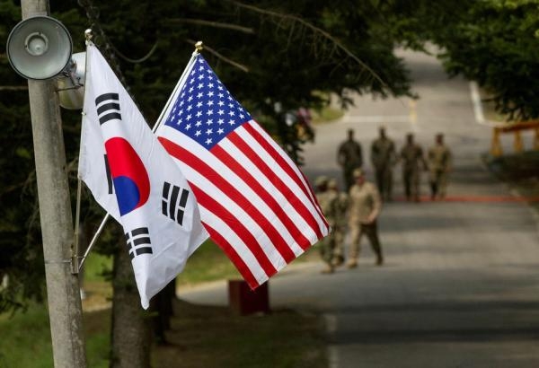 أمريكا وكوريا الجنوبية تدرسان إطلاق مناورات مشتركة بالذخيرة الحية