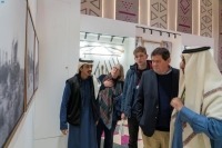 سفير بريطانيا نيل كرومبتون لدى المملكة أثناء زيارة مهرجان مهرجان الملك عبد العزيز للإبل- واس 