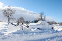 "بافالو" الأمريكية تحت الثلوج.. فرق الإنقاذ تكافح لإزالة تراكمات الجليد