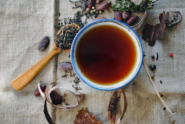 شاي الكركديه يوفر فوائد عديدة لصحة القلب - مشاع إبداعي