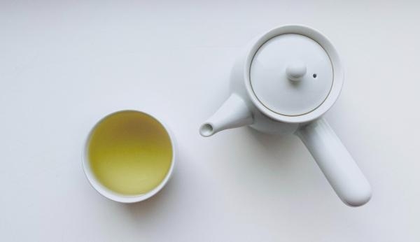 كوب الشاي الأخضر يساعد على خفض مستويات السكر في الدم - مشاع إبداعي