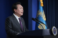 رئيس كوريا الجنوبية: يجب الرد على استفزازات بيونجيانج