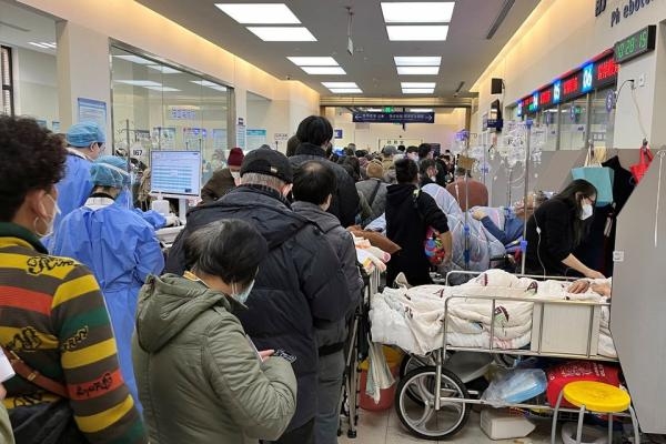 الصحة العالمية: بيانات الصين لا تشير إلى متحور جديد لفيروس كورونا