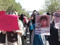 طلاب في طهران يواجهون نظام الملالي لقتله المحتجين والمعارضين - اليوم