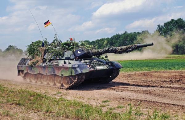 الدبابات القتالية الحديثة من طراز 