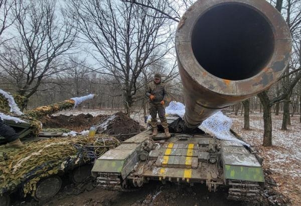 أمريكا تحث أوكرانيا على تأجيل الهجوم على القوات الروسية