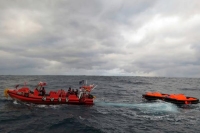 خفر السواحل اثنين من أفراد طاقم السفينة الغارقة في كوريا الجنوبية - شبكة smh