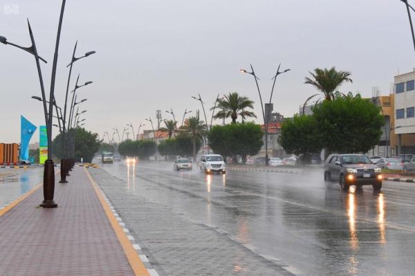 طقس السعودية اليوم.. أمطار رعدية على أجزاء من الشرقية والرياض والقصيم