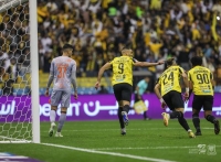حمدالله يقود الاتحاد للتتويج بأول كأس سوبر سعودي بثنائية أمام الفيحاء