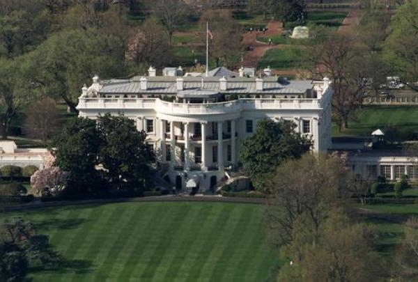 العثور على وثائق سرية بمنزل نائب الرئيس الأمريكي السابق 
