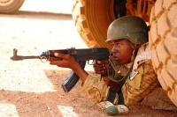 بوركينا فاسو.. مقتل 28 من الجنود والمدنيين في هجومين مسلحين