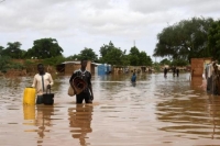 السيول تبتلع السواحل.. مدن سنغالية مهددة بسبب التغيرات المناخية