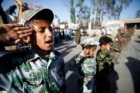 محذرا «اليونيسيف».. اليمن: الميليشيا تستغل الدعم الدولي للعبث بـ«المناهج»