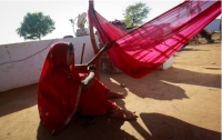 1.5 مليون من الفتيات القاصرات يتزوجن كل عام في الهند - رويترز
