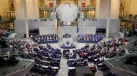 سياسيون في البرلمان الألماني يدعون لعقد قمة مع شولتس لبحث أزمة اللاجئين - حساب البرلمان 