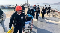 فرق الإنقاذ انتشلت جثة البحار أثناء عمليات البحث عن المفقودين - موقع abc news