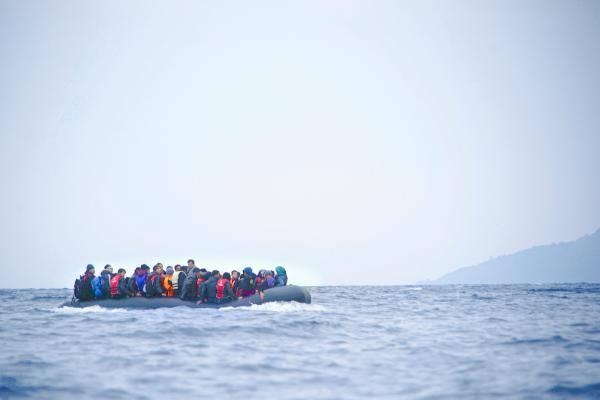 سفينة إغاثة: انتشال جثتين وإنقاذ 105 مهاجرين في البحر المتوسط