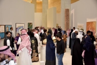 «من الأرض».. محاكاة تجربة الفنان السعودي مع مكونات وطنه