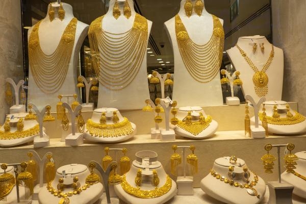 أسعار الذهب اليوم في السعودية.. استقرار المعدن النفيس