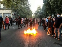 استمرار المظاهرات في إيران ضد قمع الملالي - رويترز
