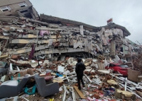 تونس تجلي رعاياها من مناطق الزلزال في سوريا وتركيا- رويترز