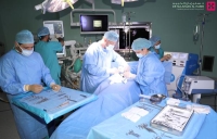 مستشفى الدكتور سليمان الحبيب بالخبر يستأصل ورماً وزنه 4,5 من كلية "ستيني"