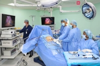 مستشفى الدكتور سليمان الحبيب بالخبر ينقذ "ثلاثينية" بعملية تصحيحية معقدة لجراحة سمنة سابقة