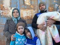 أسرة سورية في احتياج مساعدة منظمة الصحة العالمية- حساب المنظمة على تويتر