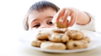 بعض الأطعمة قد تتسبب في تسمم الأطفال - مشاع إبداعي