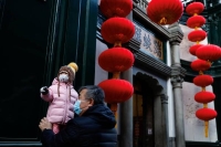 الصين تحاول إيجاد حلول للتخلص من أزمة تناقص سكانها- مشاع إبداعي