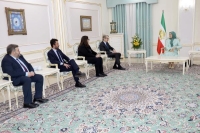 وزير الخارجية الإيطالي الأسبق جوليو تيرزي يؤكد دعم الانتفاضة الإيرانية - اليوم