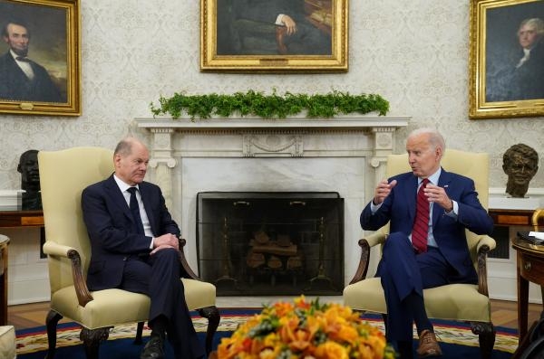 لقاء بين بايدن وشولتس في البيت الأبيض دون مؤتمر صحفي - رويترز