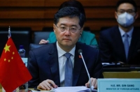 وزير الخارجية الصيني دعا إلى بدء الحوار لإيقاف الحرب في أوكرانيا - رويترز