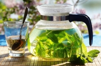 يحتوي الشاي الأخضر على مضادات الميكروبات التي تحارب حب الشباب - مشاع إبداعي