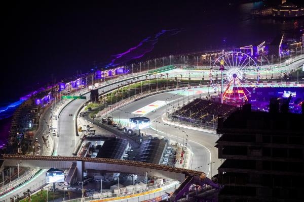 حلبة كورنيش جدة جاهزة لاستضافة فورمولا 1 بعد 9 أيام