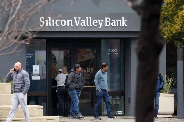 إغلاق بنك وادي السيليكون في أكبر انهيار مصرفي منذ الأزمة المالية العالمية