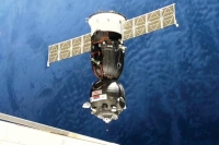 انطلاق المركبة "دراجون" محملة بإمدادات لمحطة الفضاء الدولية