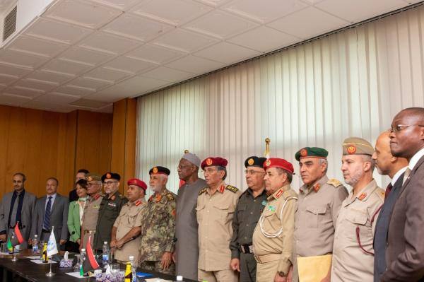 باتيلي ولقاء سابق مع أعضاء اللجنة العسكرية الليبية المشتركة - اليوم