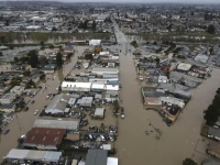 فيضانات جراء الأمطار في كاليفورنيا - رويترز 